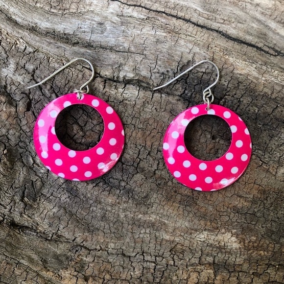 Pink & White Polka Dot Disc Shaped Circle Cut Out Dangle Earrings 1 1/4”W - Picture 1 of 2